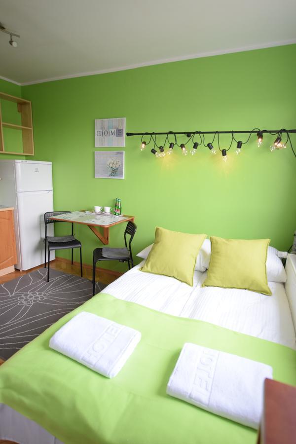 Elegant Apartment Chmielna Promenade Warszawa Eksteriør billede